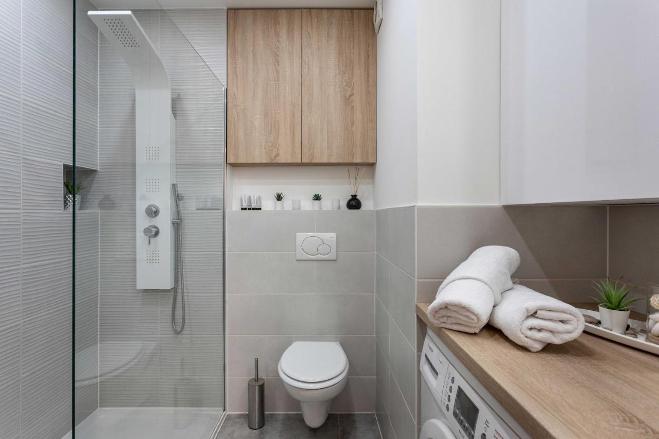 Spacious Apartment In Radnicka Business Zone - Free Parking Zagreb Extérieur photo