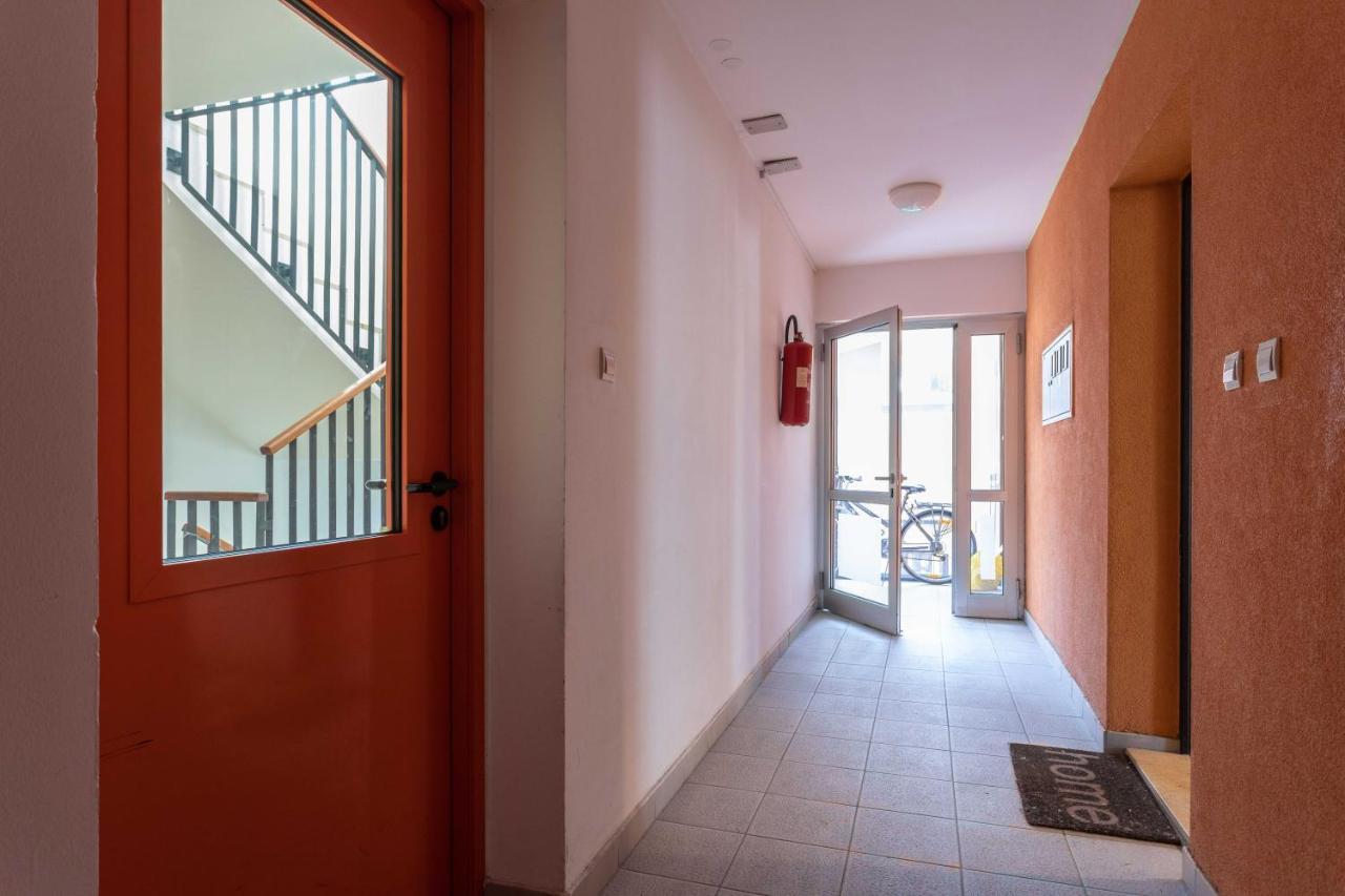 Spacious Apartment In Radnicka Business Zone - Free Parking Zagreb Extérieur photo